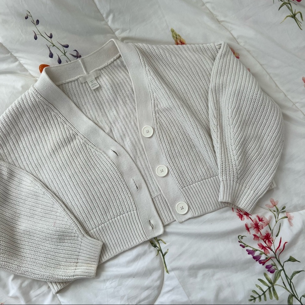 H&M white knit cardigan sweater